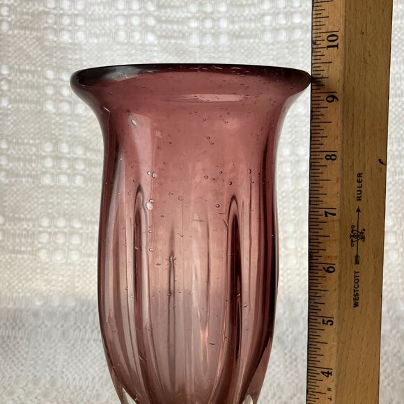 Amethyst Bubble Glass Vase 9 1/2 in tall x 4 in wide, Great Condition - Picture 8 of 8